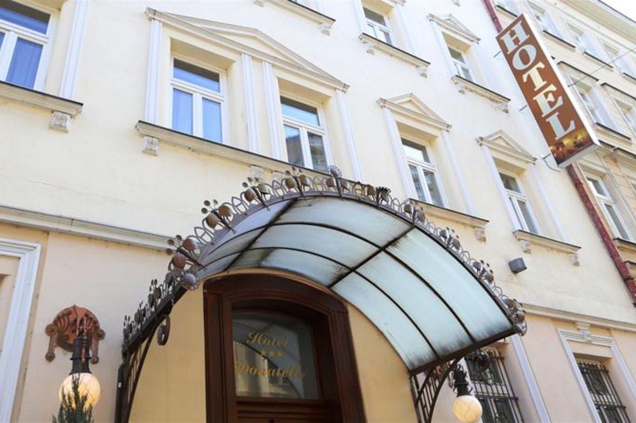 Hotel Donatello Praag Buitenkant foto