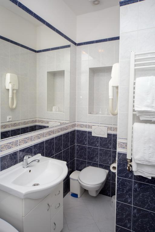 Hotel Donatello Praag Buitenkant foto