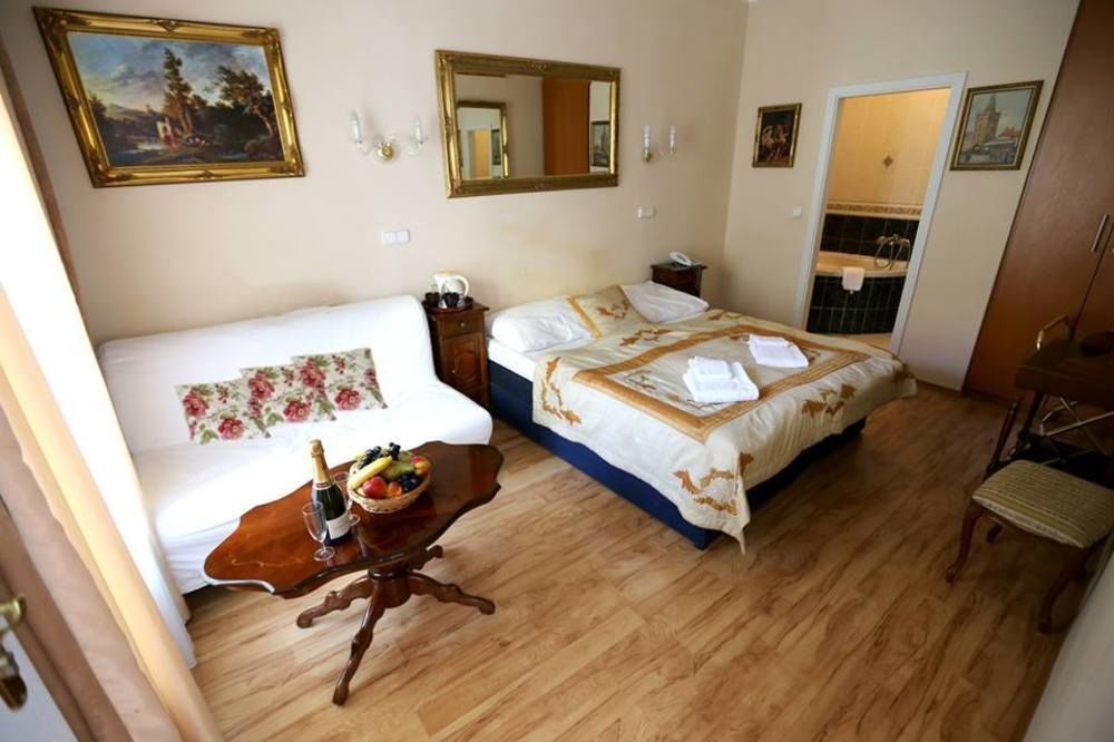 Hotel Donatello Praag Buitenkant foto