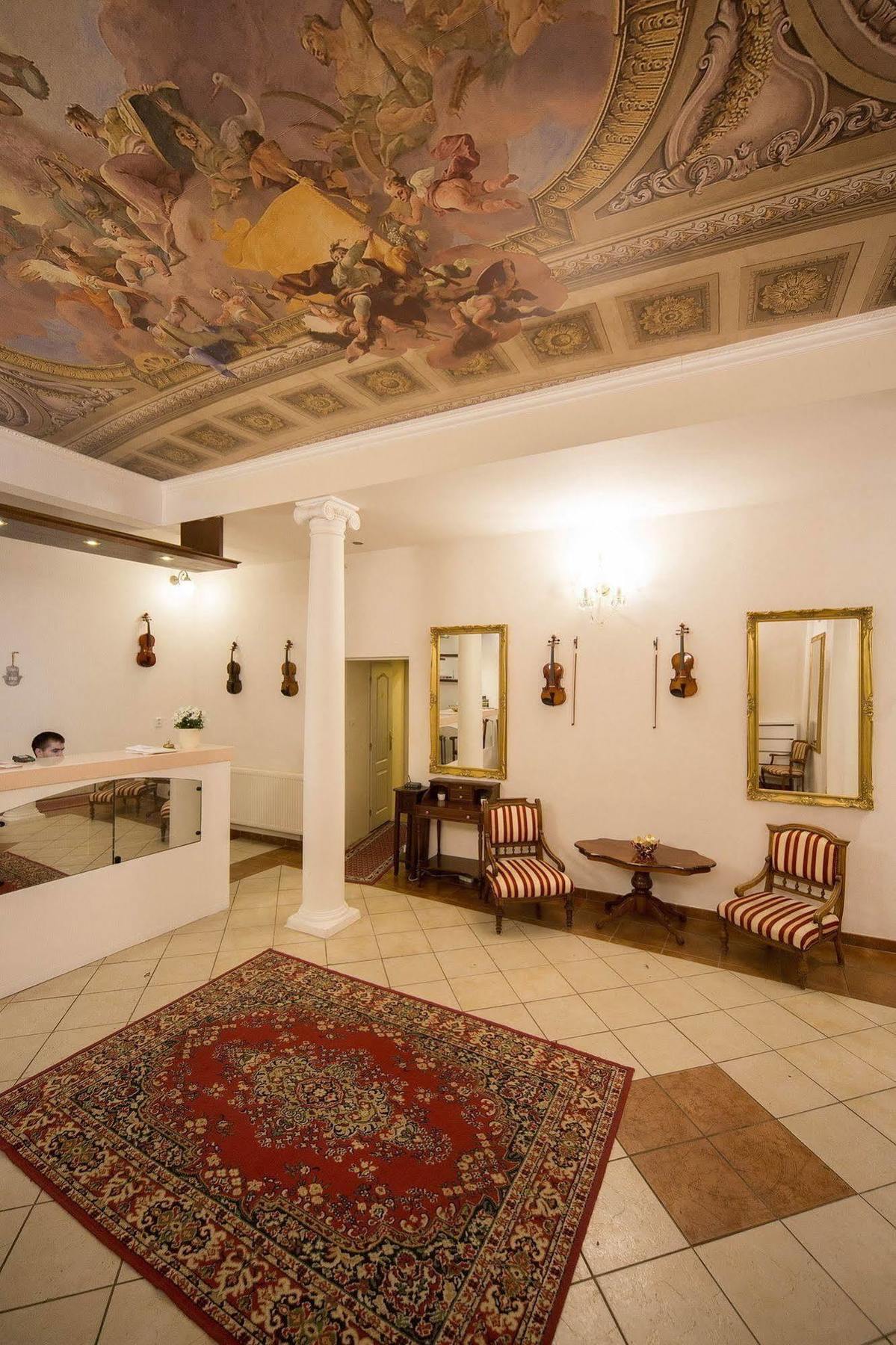 Hotel Donatello Praag Buitenkant foto