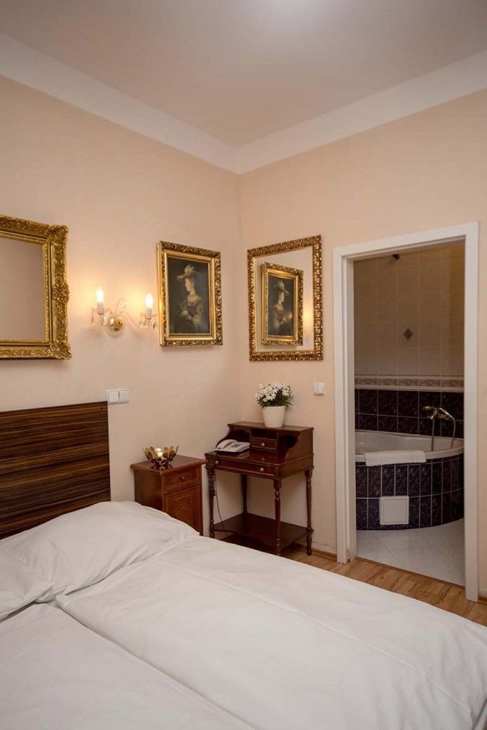Hotel Donatello Praag Buitenkant foto